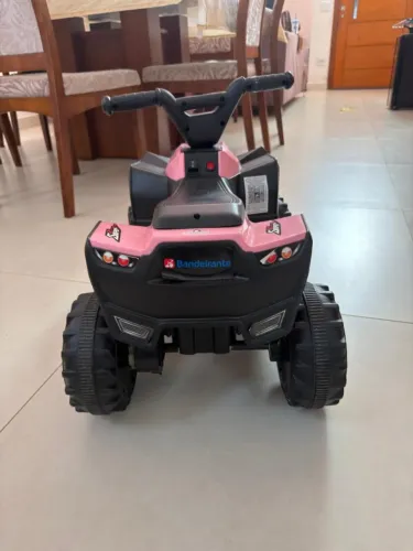 Quadriciclo Eletrico Bandeirante Mini ATV Sport 105 6V - Rosa