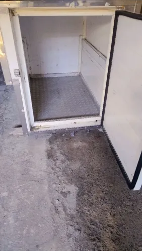 Baú isotérmico para utilitários 