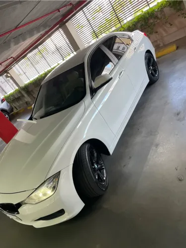 BMW 320I A 2.0 Turbo/activeflex 16V 184cv 4P 2013