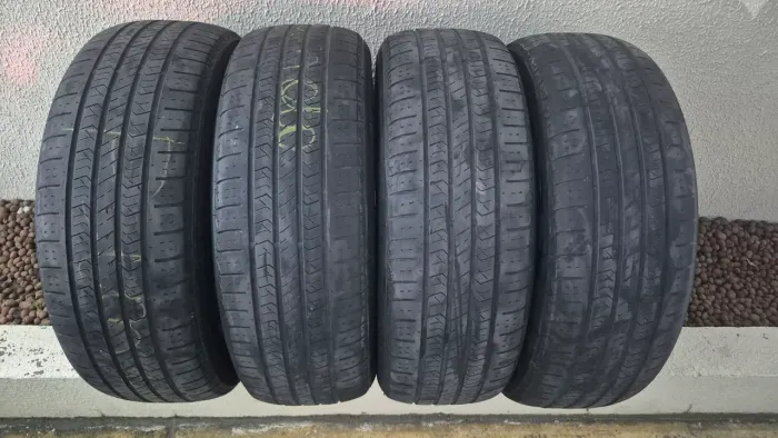 PNEU 225/60/18