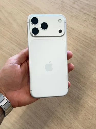 iPhone 17 pro max 2T