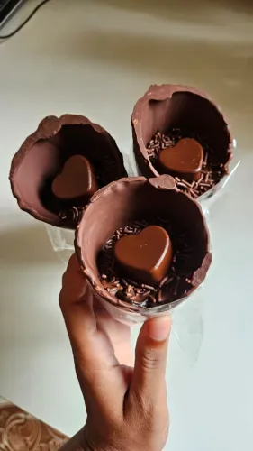Renda Extra com Doces Gourmet: Cones Trufados para Revenda ?