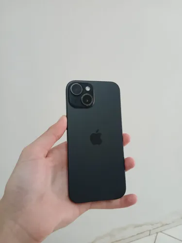 iPhone 15 128gb