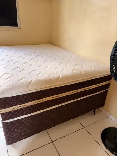 Cama Box Casal Umaflex + Colchão - Excelente Estado