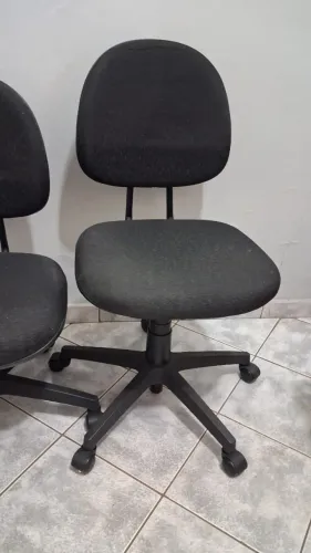 Cadeira giratória para escritório