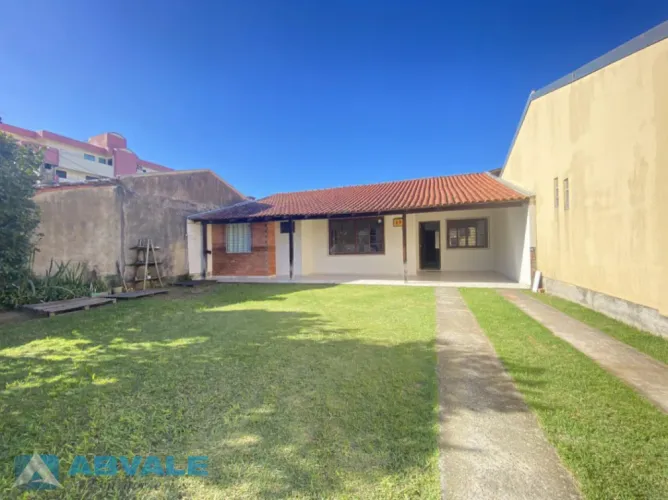 Porto Belo - Casa Padrão - Balneario Pereque