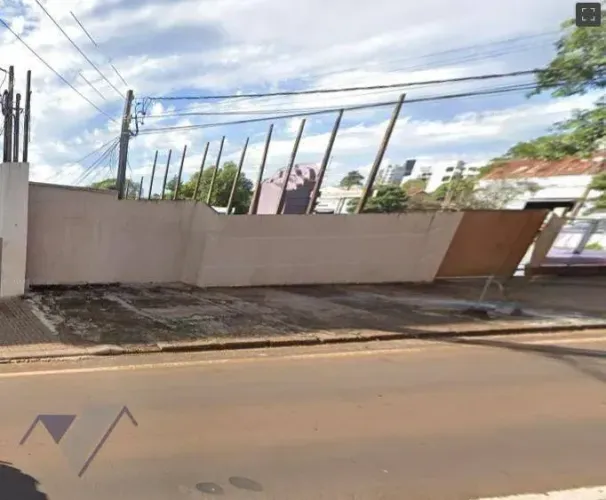 Terreno à venda, 875 m² por R$ 3.300.000,00 - Centro - Cascavel/PR