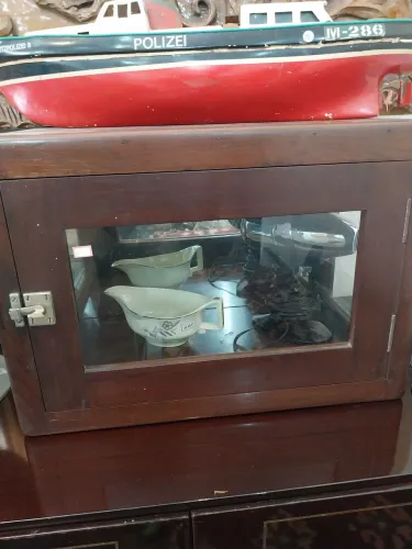 Caixa de madeira antiga de colocar frios anos 60