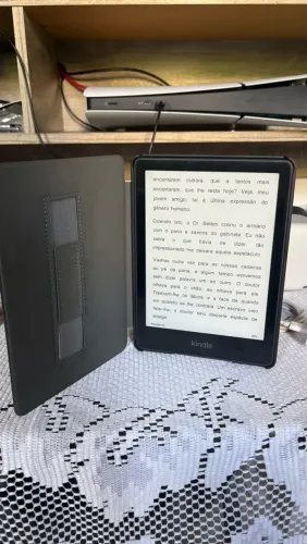 Kindle Paperwhite 11ª Geração (8GB) + Capa Premium