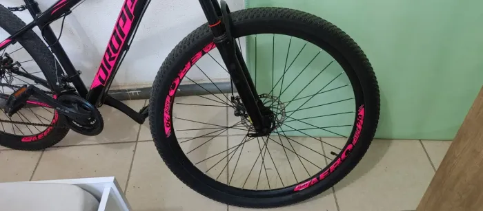 Bicicleta DROP aro 29  em estado de nova de barbada