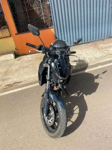 Fazer 250c em ótimo estado ano 2021/2022