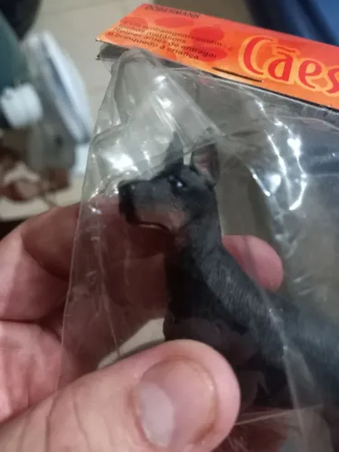 Boneco Cachorro Doberman Cães de Caça Miniatura