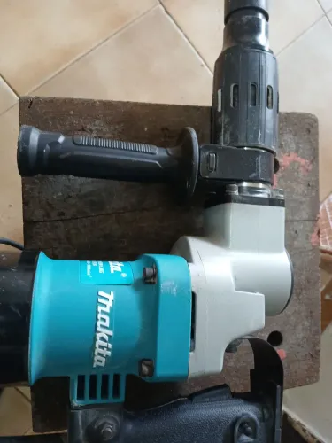 Rompedor demolidor profissional marca Maquita