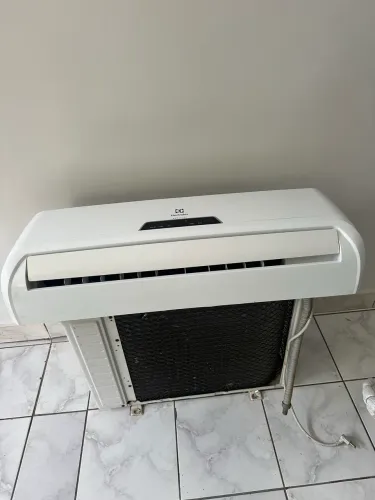 Ar-condicionado 12 mil btus