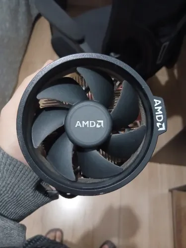 Cooler box AMD
