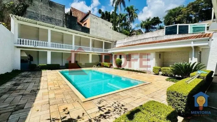 Casa com 3 dormitórios à venda, 355 m² por R$ 1.350.000,01 - Parque São Paulo - Cotia/SP