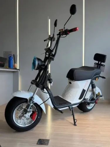 Vende-se Bike elétrica Foston X12 Max nova branca ou preta!