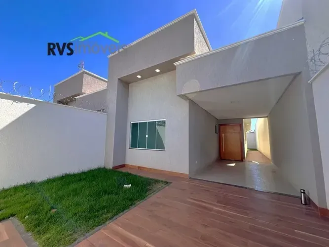 Casa a venda com 3 quartos no Jardim Nova Era em Aparecida, perto do Jardim Luz e Cidade S