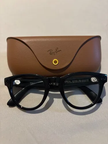 Óculos RayBan/ Meta inteligente.