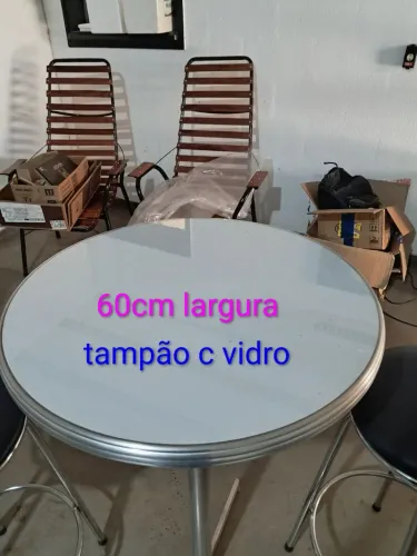 Mesinha alumínio bar
