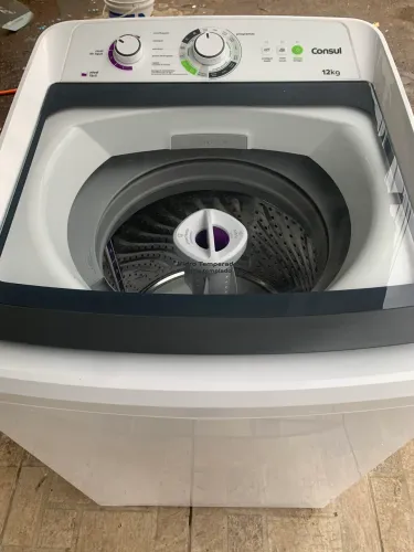 Máquina de lavar 12 kg