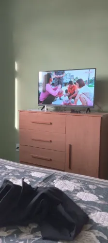 T.V LG 32 ZERADA 1 MES DE USO COM NOTA FISCAL