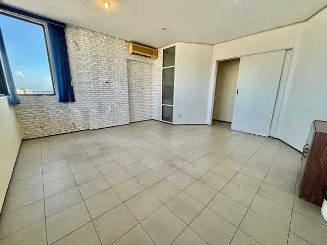 SALA COMERCIAL 50m2 (de canto) Edifício Atrium - Aleixo - Em frente a SEFAZ E FÓRUM