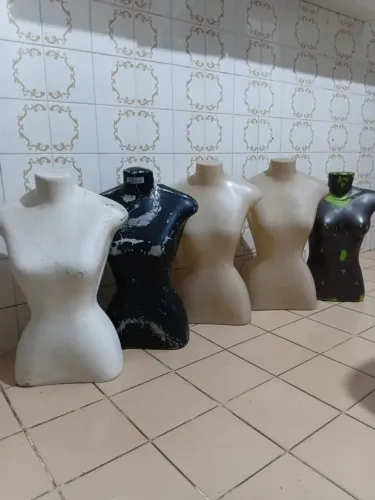 Manequim de busto 13 reais*CADA*