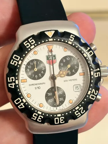 RELÓGIO TAG HEUER FÓRMULA 1 CRONÓGRAFO. REF. CA1212
