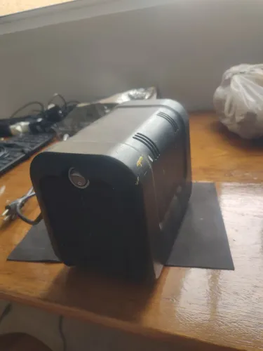 Estabilizador semi-novo 1000w