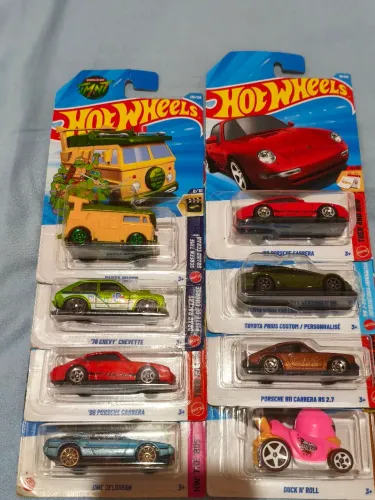 COLEÇÃO HOTWHEELS TODOS