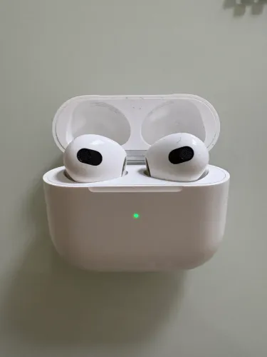 AirPods 3 lado direito