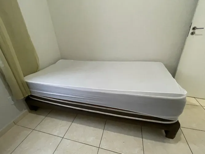 Cama de Viúva Box