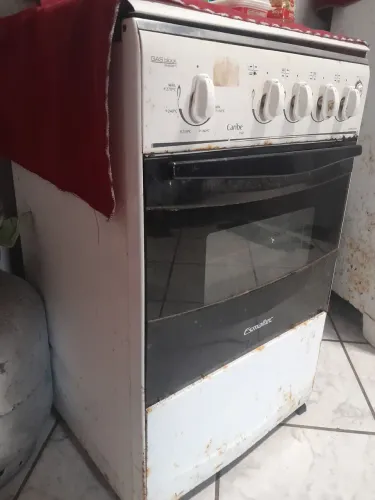 Estou vendendo este fogão funcionando perfeitamente