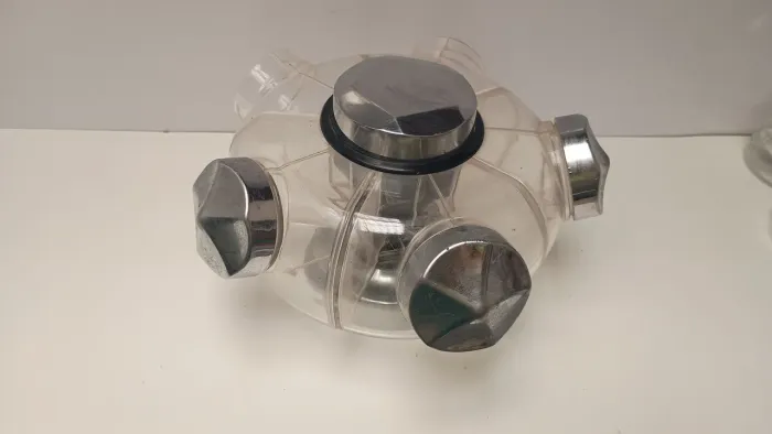 Baleiro giratório 5 gomos acrílico  22 cm diâmetro (tamanho Médio)