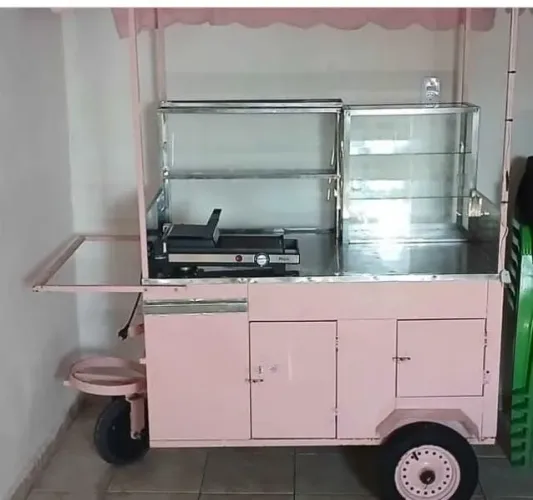 Vendesse carinho de lanche