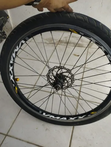 Vmax DH dianteiro 