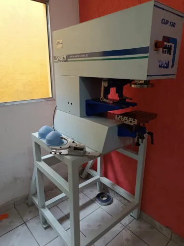 Máquina tampografia