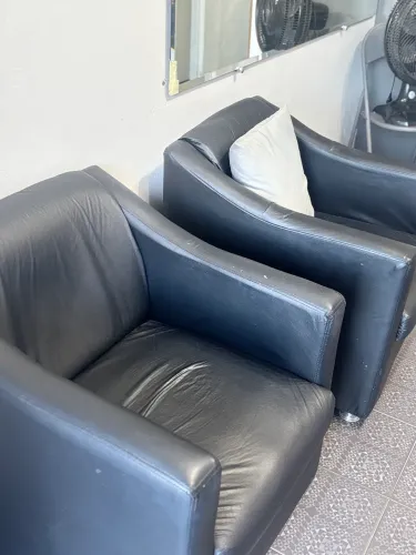 4 poltronas simples