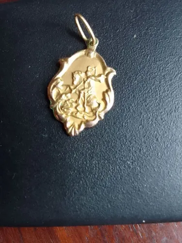 Pingente de ouro