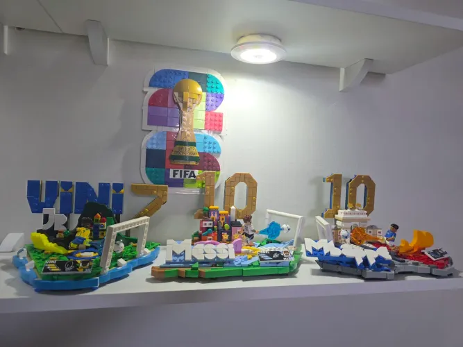 Combo Lego Icons, Copa do Mundo, Messi, Vini Jr, Mbappe