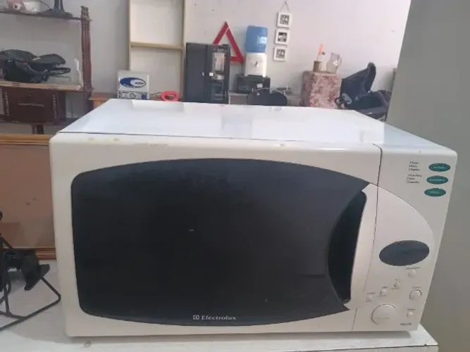 Microondas funcionando perfeitamente