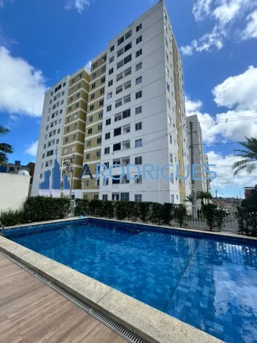 Apartamento à Venda em Condomínio no Novo Horizonte no CAB: 2 quartos, 1 sala, 1 banheiro
