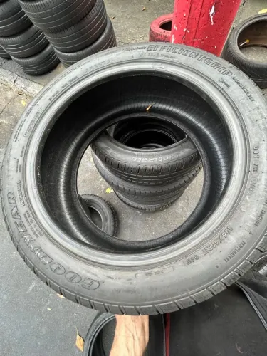 Pneu 225/45/17 Goodyear por 200$ instalados seminovo original