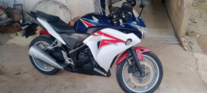 CBR 250 