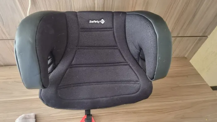 Assento de Elevação Booster Trackfix Safety 1st