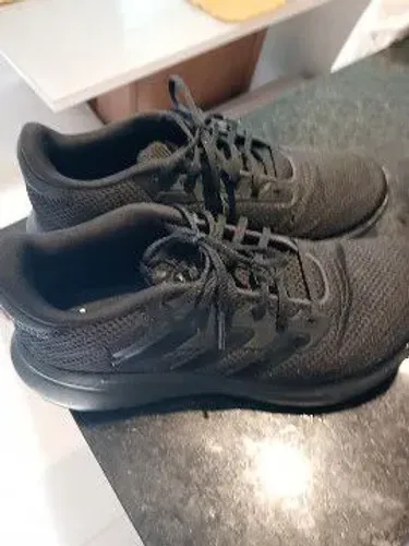 Tênis Adidas N 35 usado 1 vez