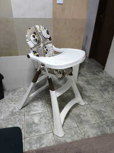 Bem conservada, pouco tempo de uso.
