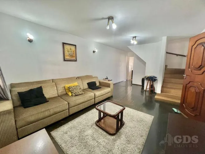 Sobrado com 3 dormitórios à venda, 186 m² por R$ 780.000,00 - Ayrosa - Osasco/SP