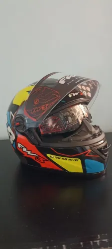 Capacete FW3 Novo Tam. 60